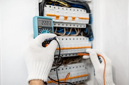 electrician-orange-county-california-testing-electrical-panel